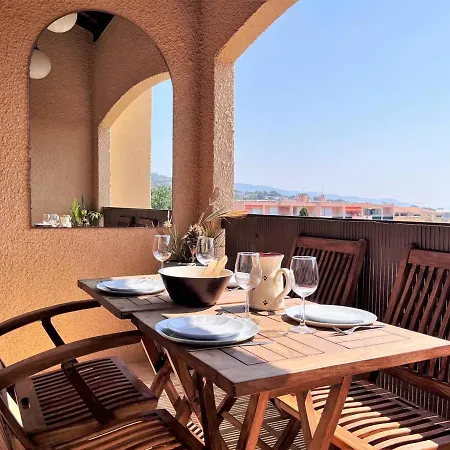Avec Terrasse, Parking Prive Proche - Fr-1-251-506 *