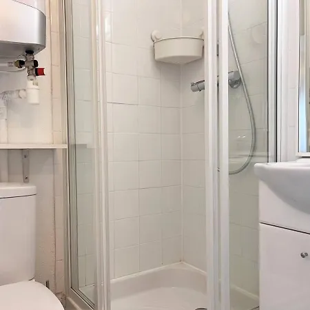 Avec Terrasse, Parking Prive Proche - Fr-1-251-506 Bormes-les-Mimosas