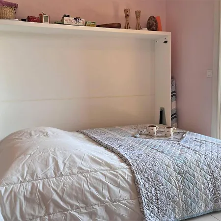 Avec Terrasse, Parking Prive Proche - Fr-1-251-506 * Bormes-les-Mimosas